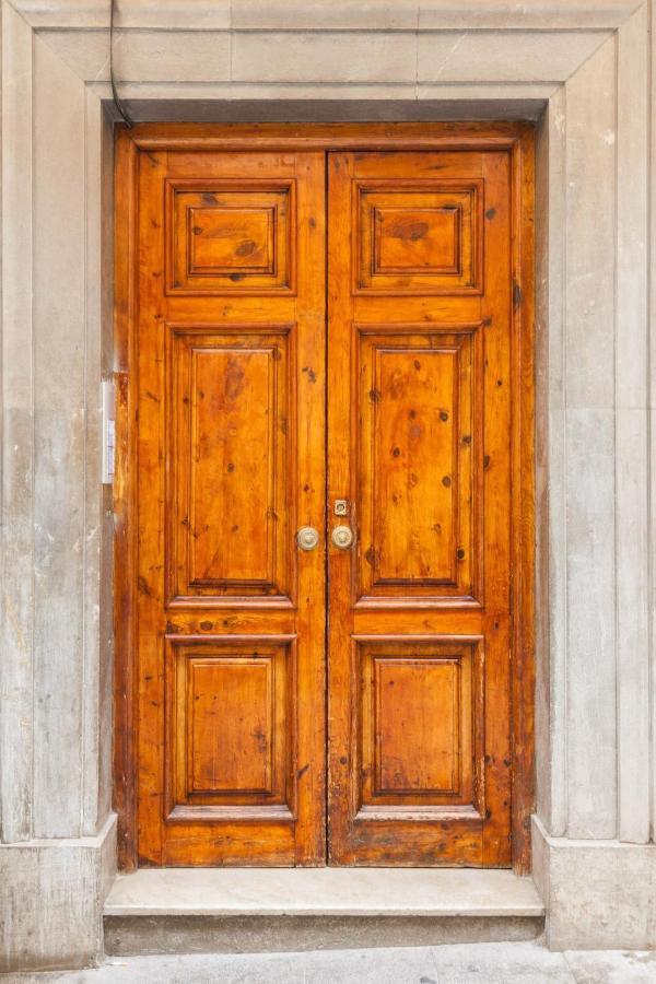 Apartasuite Centro Historico Atico Tranquilo Y Luminoso En El Corazon De Granada Buitenkant foto