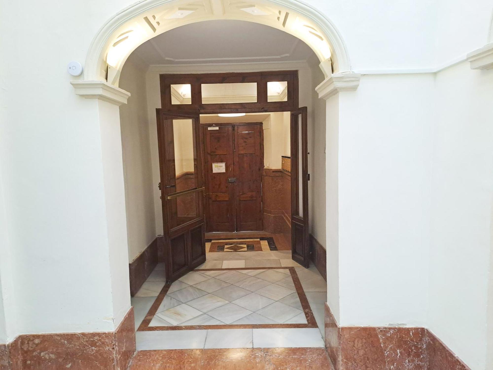 Apartasuite Centro Historico Atico Tranquilo Y Luminoso En El Corazon De Granada Buitenkant foto