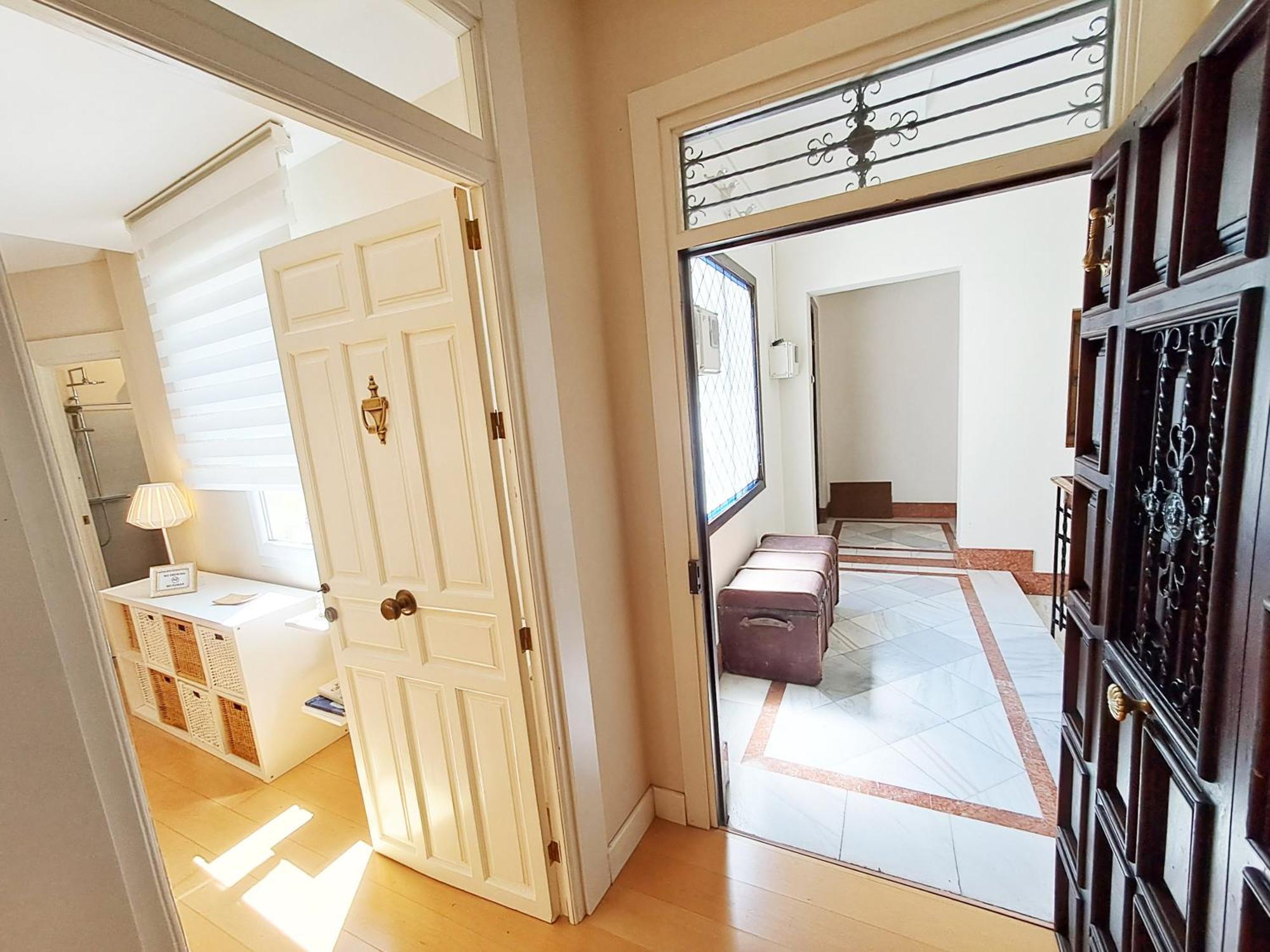 Apartasuite Centro Historico Atico Tranquilo Y Luminoso En El Corazon De Granada Buitenkant foto